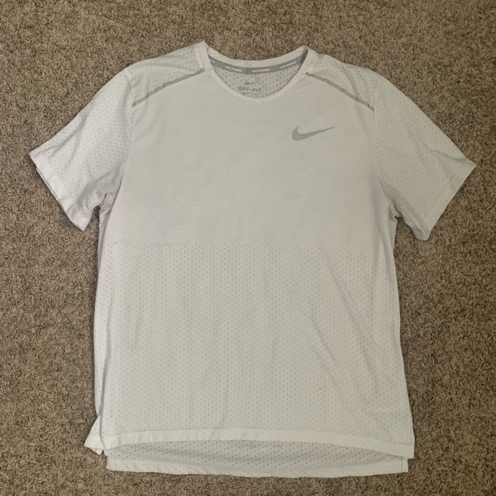 Nike running tee dry fit